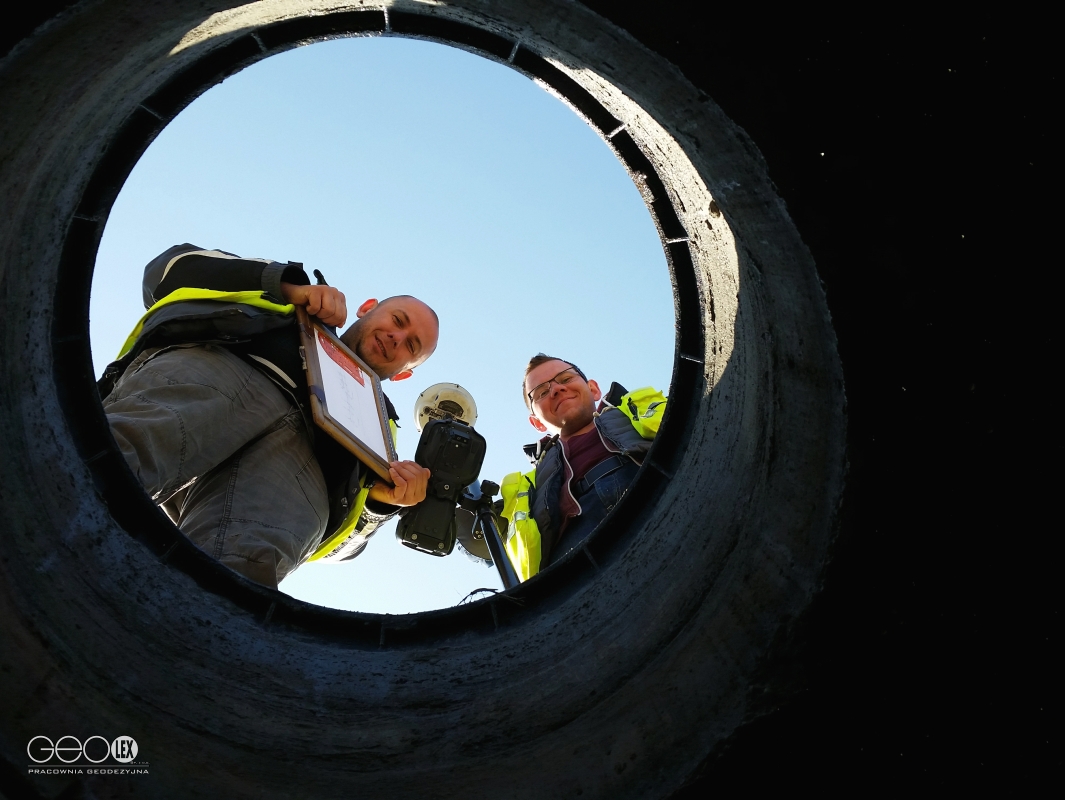 Co widzi studzienka kanalizacyjna?